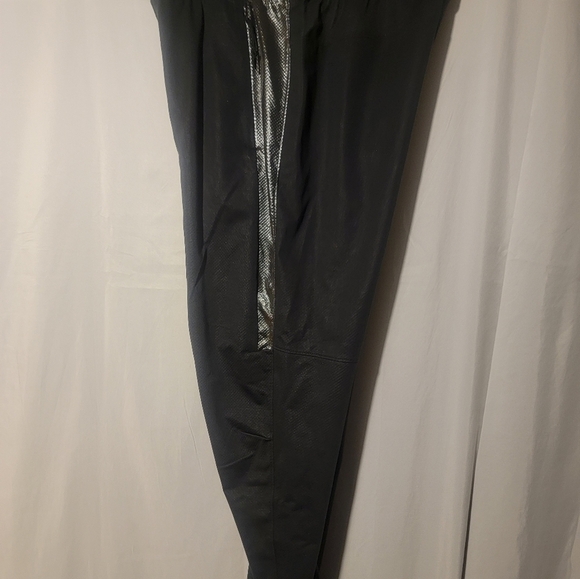 Under Armour UA ColdGear Knit Swacket Pants Black Men's Sz Large 1306457 001 - Picture 6 of 8